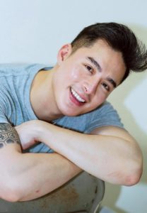 Miguel-Lim-ยิ้มหล่อ