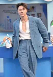 Natchanon-งานดี