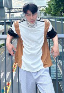 Shira-Theo-หล่อสะบัด