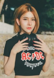 Cornae-charee-นางแบบสวย