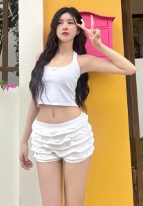 Chiratchaya-เน็ตไอดอลสาวเก๋