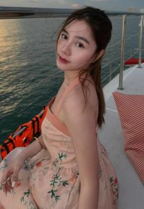 Fa-Fang-สวยฉ่ำ