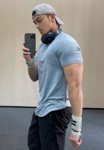 Fangsheng-หล่อกล้ามฟิต