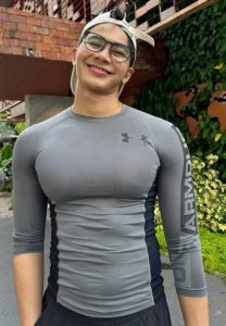 Narin-Tang-on-กล้ามโต