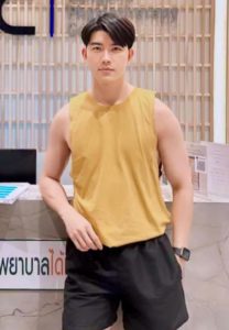 Pooh-หนุ่มหล่อ