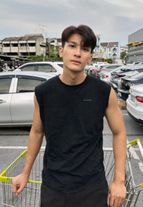 Chetchanok-เสื้อกล้าม