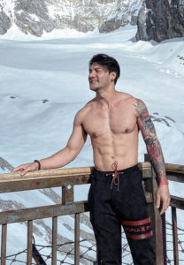 Jirapong-หล่อ