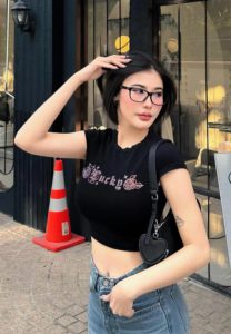 Arisara-Chaleawkij-สาวแว่น