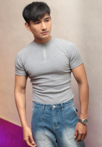 Gusment-เสื้อยืดเทา