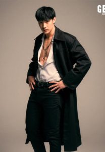 Tee-Wongsajaem-สูท