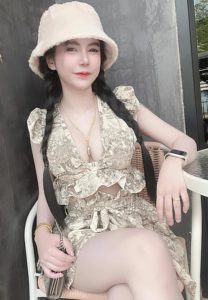 ศศิธร-นามจำปี-ลุคสดใส ศศิธร-นามจำปี-ลุคสดใส