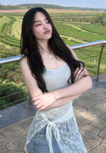 Aujjima-Kosuma-(Meen)-ปากจู๋