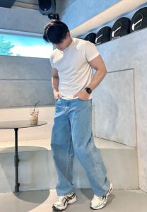 Taechin-Pinthong-เสื้อยืดขาว