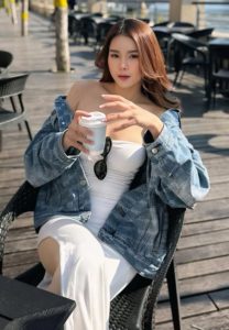 Vanida-Yutthayong-สาวฉ่ำ