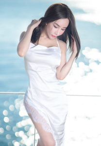 Chu-Krungrattana-dress--white