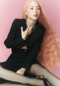 YADA-ถ่ายแบบเก๋