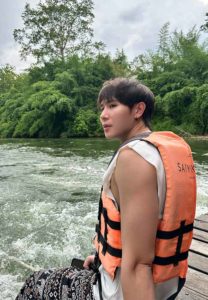 Wtnut-นั่งชิว-sudpung