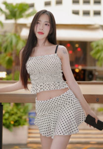 Freya-Chakriya-Chilling