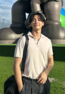 Jay-เจย์-ยิ้ม