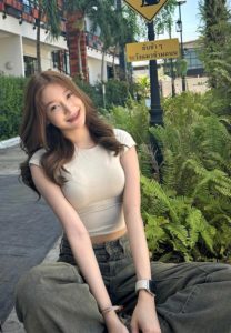 Sudarat-Pear-ยิ้มน่ารัก