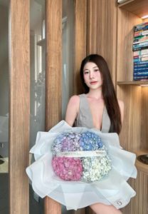 Monnatakorn-012-Gorgeous