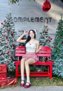 Nanmuayy-012-Charming